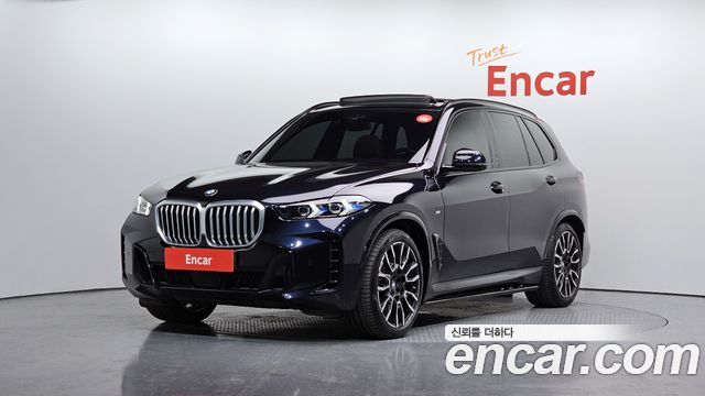BMW X5 xDrive 40i M Sport 2024 года из Кореи