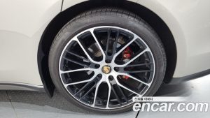 Porsche Panamera 2.9 AWD Executive 2022 года из Южной Кореи