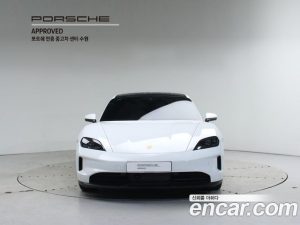 Porsche Taycan Base 2025 года из Южной Кореи