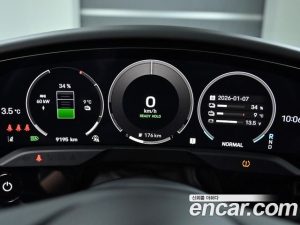 Porsche Taycan Base 2025 года из Южной Кореи