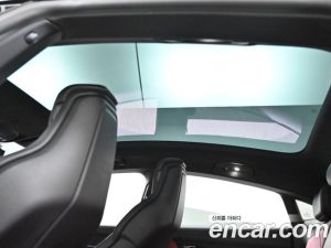 Porsche Taycan Base 2025 года из Южной Кореи