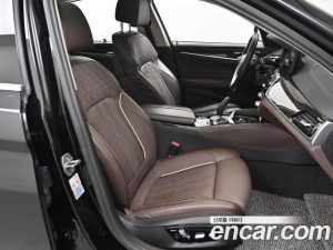 BMW 5-Series 523d Luxury 2023 года из Южной Кореи