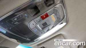 Genesis GV80 2.5T Бензин AWD 2024 года из Южной Кореи