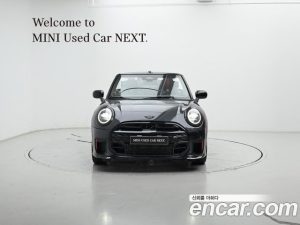 Mini Cooper Convertible JCW 2026 года из Южной Кореи