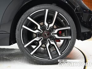 Mini Cooper Convertible JCW 2026 года из Южной Кореи