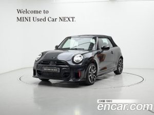 Mini Cooper Convertible JCW 2026 года из Южной Кореи