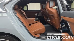 BMW 7-Series 740d xDrive M Sport 2024 года из Южной Кореи