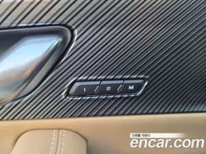 Renault-KoreaSamsung Grand Koleos 1.5 E-TECH Iconic 2WD 2025 года из Южной Кореи