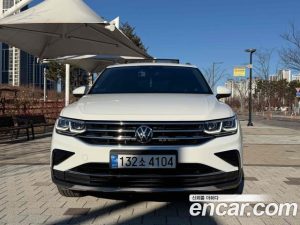 Volkswagen Tiguan 2.0 TDI 4 Prestige 2023 года из Южной Кореи
