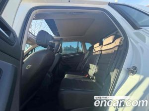Volkswagen Tiguan 2.0 TDI 4 Prestige 2023 года из Южной Кореи