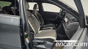 Volkswagen T-Roc 2.0 TDI Premium 2022 года из Южной Кореи