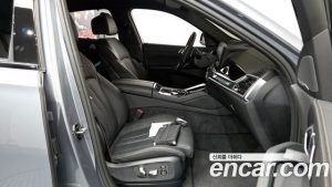 BMW X6 xDrive40d M Sport Online Exclusive 2025 года из Южной Кореи