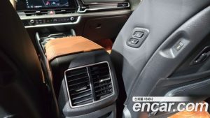 Kia Sportage Бензин 1.6 Turbo 2WD 2024 года из Южной Кореи