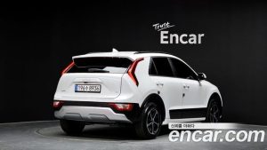 Kia Niro Prestige 2025 года из Южной Кореи