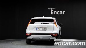 Kia Niro Prestige 2025 года из Южной Кореи