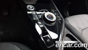 Kia Niro Prestige 2025 года из Южной Кореи