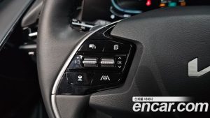 Kia Niro Prestige 2025 года из Южной Кореи