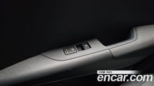 Kia Niro Prestige 2025 года из Южной Кореи