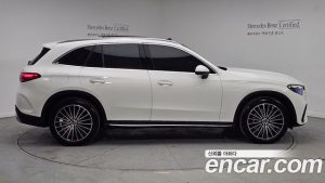 Mercedes-Benz GLC-Class GLC300 4MATIC AMG Line 2025 года из Южной Кореи