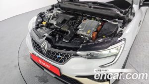 Renault-KoreaSamsung Arkana 1.6 E-TECH Iconic Design Charger 2025 года из Южной Кореи