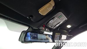 Renault-KoreaSamsung Arkana 1.6 E-TECH Iconic Design Charger 2025 года из Южной Кореи