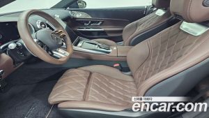 Mercedes-Benz SL-Class AMG SL63 4MATIC+ 2024 года из Южной Кореи
