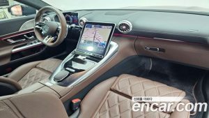 Mercedes-Benz SL-Class AMG SL63 4MATIC+ 2024 года из Южной Кореи