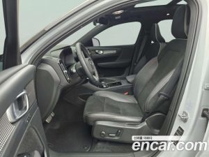 Volvo XC40 Twin ULTIMATE 2022 года из Южной Кореи