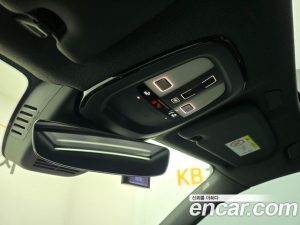 Volvo XC40 Twin ULTIMATE 2022 года из Южной Кореи