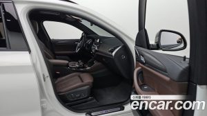 BMW X4 xDrive20i M Sport 2025 года из Южной Кореи