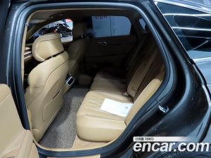 Genesis G80 Бензин 2.5 Turbo AWD 2025 года из Южной Кореи
