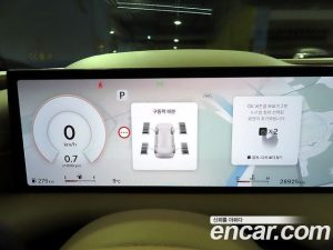 Genesis G80 Бензин 2.5 Turbo AWD 2025 года из Южной Кореи