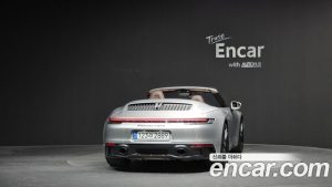Porsche 911 CARRERA 4 GTS Cabriolet 2022 года из Южной Кореи