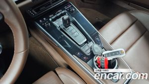 Porsche 911 CARRERA 4 GTS Cabriolet 2022 года из Южной Кореи