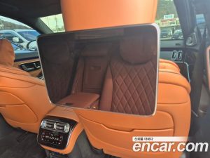 Mercedes-Benz S-Class S500L 4MATIC 2023 года из Южной Кореи