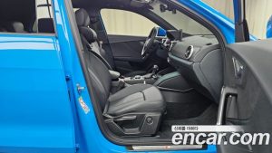 Audi Q2 35 TDI Premium 2023 года из Южной Кореи