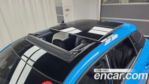 Audi Q2 35 TDI Premium 2023 года из Южной Кореи