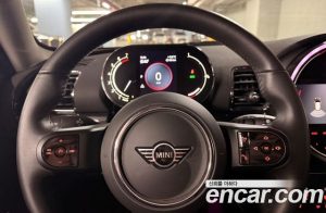 Mini Clubman DEFAULT 2023 года из Южной Кореи