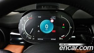 Mini Cooper 5Door CLASSIC 2023 года из Южной Кореи