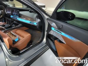 BMW i7 M70 xDrive 2024 года из Южной Кореи