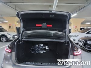 BMW i7 M70 xDrive 2024 года из Южной Кореи