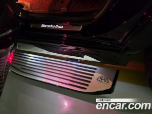 Mercedes-Benz GLS-Class GLS580 4MATIC 2024 года из Южной Кореи