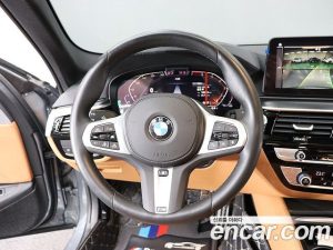 BMW 5-Series 520i M Sport 2023 года из Южной Кореи