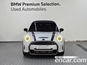 Mini Cooper Convertible RESOLUTE Edition 2024 года из Южной Кореи