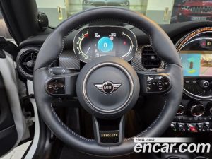 Mini Cooper Convertible RESOLUTE Edition 2024 года из Южной Кореи
