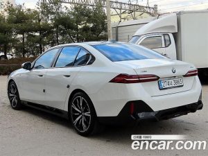 BMW 5-Series 530i xDrive M Sport 2025 года из Южной Кореи