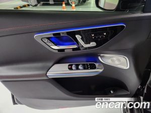 Mercedes-Benz GLC-Class AMG GLC43 4MATIC 2025 года из Южной Кореи