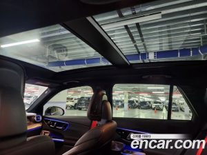 Mercedes-Benz GLC-Class AMG GLC43 4MATIC 2025 года из Южной Кореи