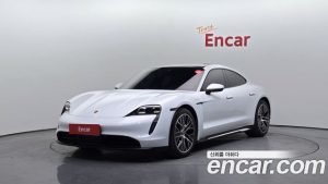 Porsche Taycan Base 2023 года из Южной Кореи