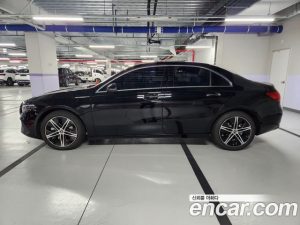 Mercedes-Benz A-Class A220 SEDAN 2025 года из Южной Кореи